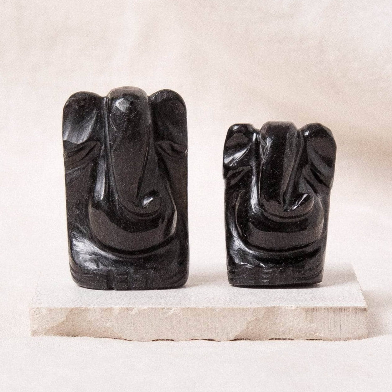 Black-Obsidian Black Obsidian Ganesh - Image 1