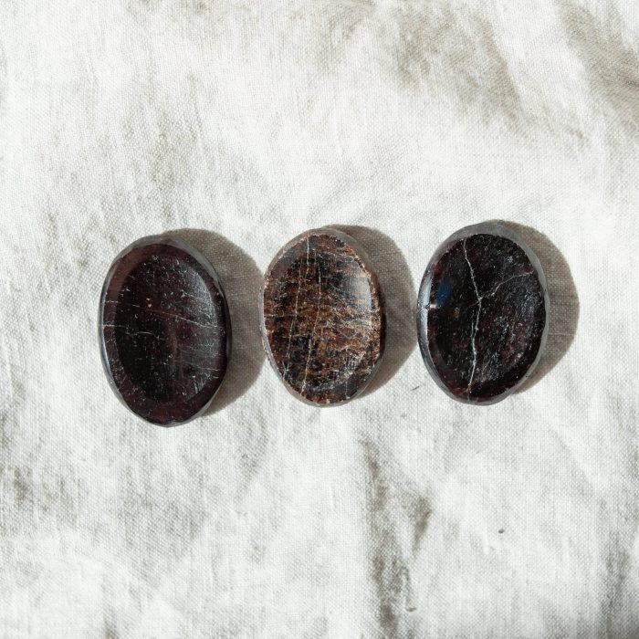 Garnet Worry Stone - Image 3