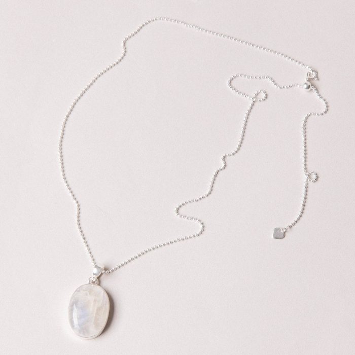 Rainbow Moonstone Oval Pendant Necklace - Image 5