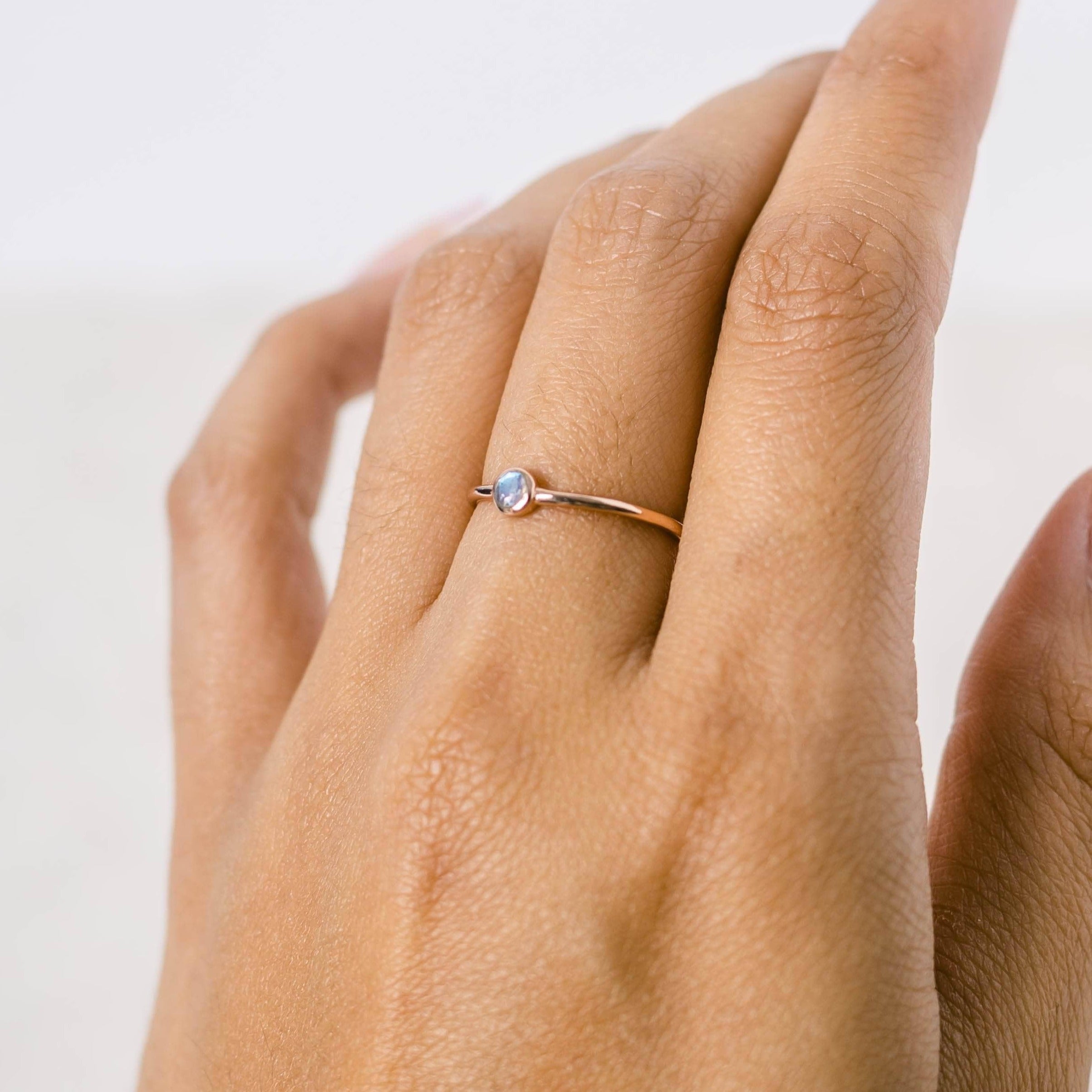SPStudio_TinyRituals_9032 Labradorite Rose Gold Ring - Image 1