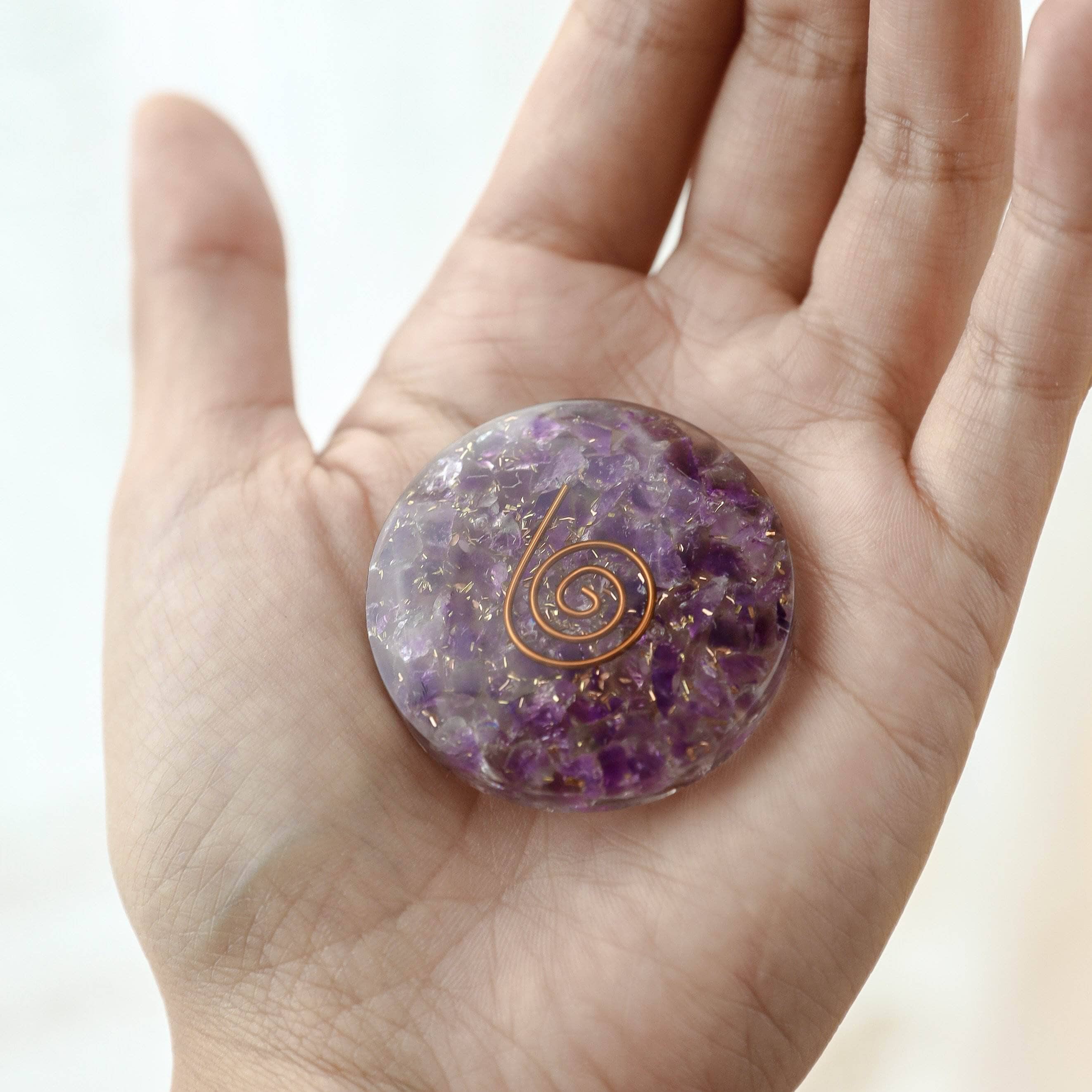 SP_TinyRituals_8533 Gemstone Orgone Disc - Image 4