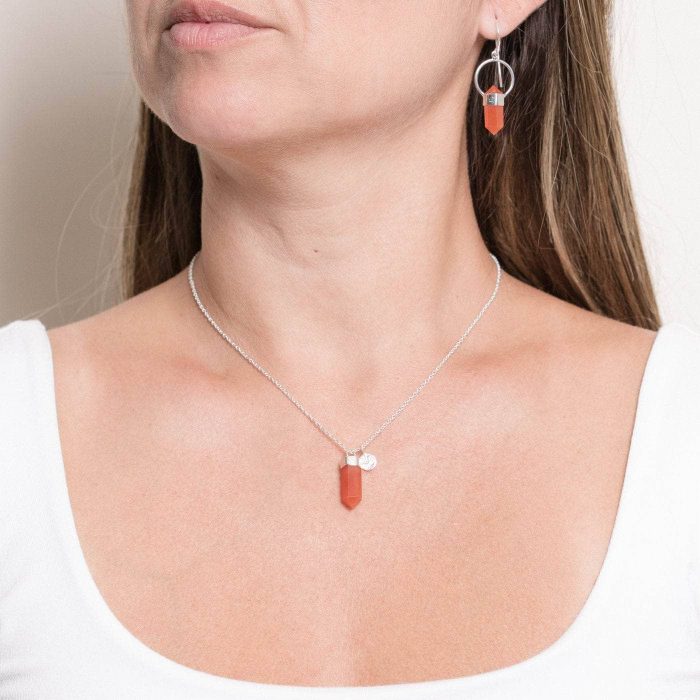 Delicate Carnelian Crystal Point Necklace - Image 4