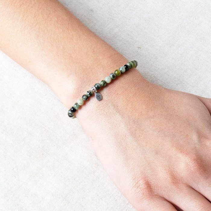 Natural Vine Flower Xiuyu Jade Energy Bracelet - Image 2