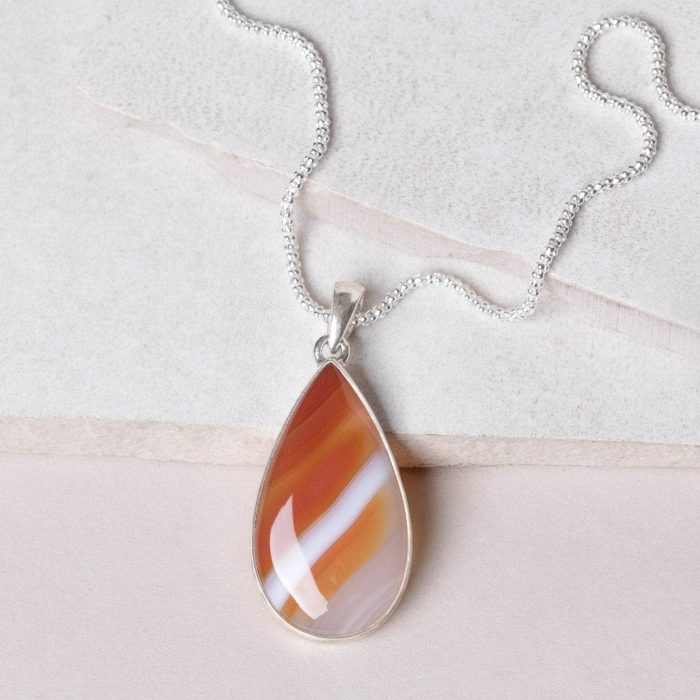 Carnelian Banded Agate Teardrop Pendant Necklace - Image 4