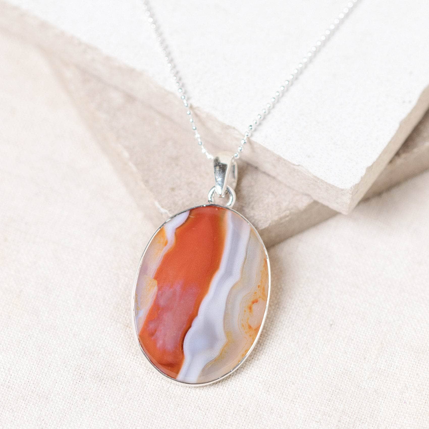 TR-BAG-1-13-RJ-2 Carnelian Banded Agate Oval Pendant Necklace - Image 13