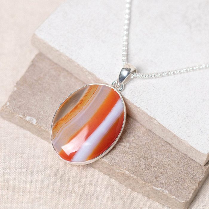 Carnelian Banded Agate Oval Pendant Necklace - Image 19