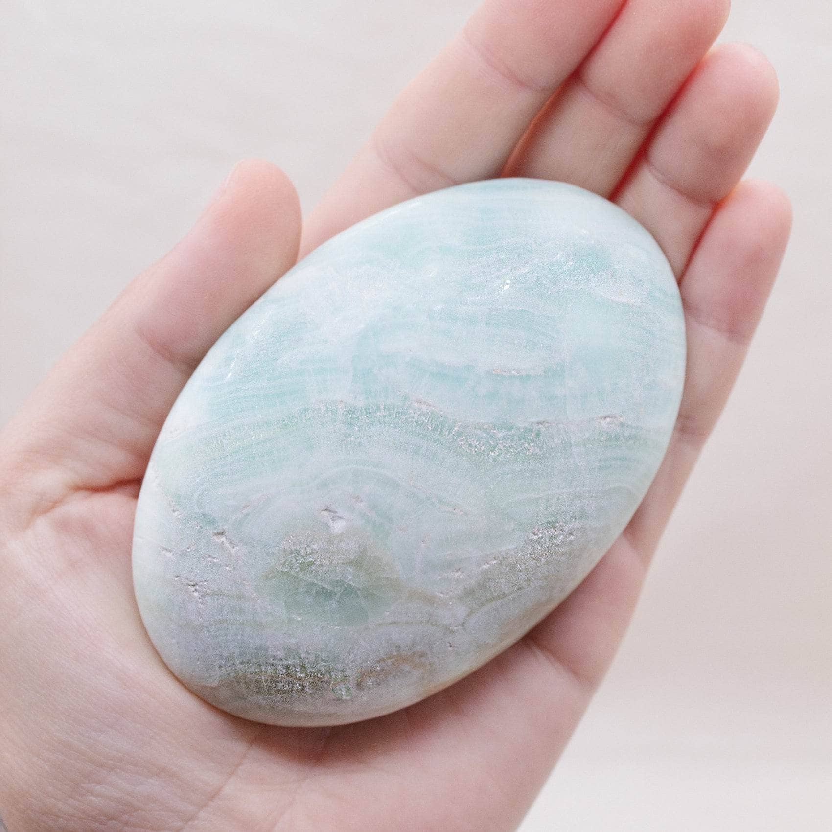 TR-BCAL-PALM-QE-L-3 Blue Caribbean Calcite Palm Stones-AAA Premium Quality - Image 11