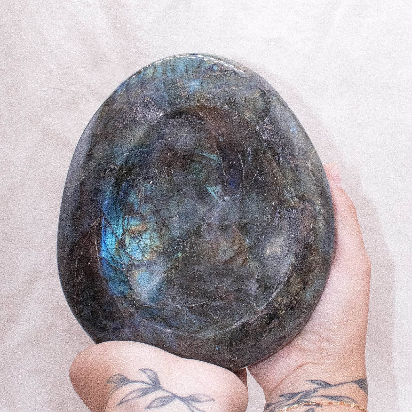 TR-BOWL-LAB-MI-4 Genuine Labradorite Blue Flame Bowl - 1 of a Kind - Image 13