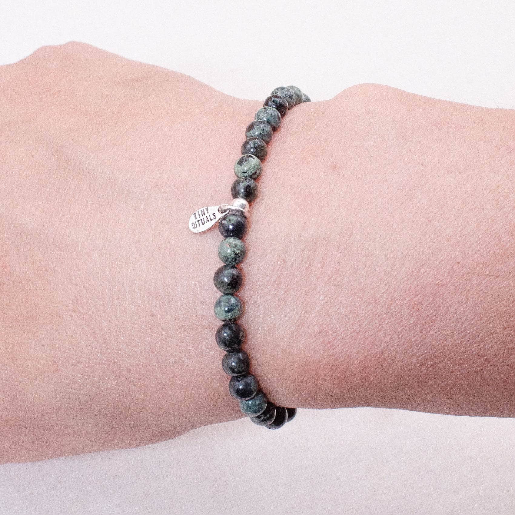TR-MH01-KJ-6_64b2be10-e56d-4866-8531-aa456a2eadd8 Kambaba Jasper Energy Bracelet - Image 2