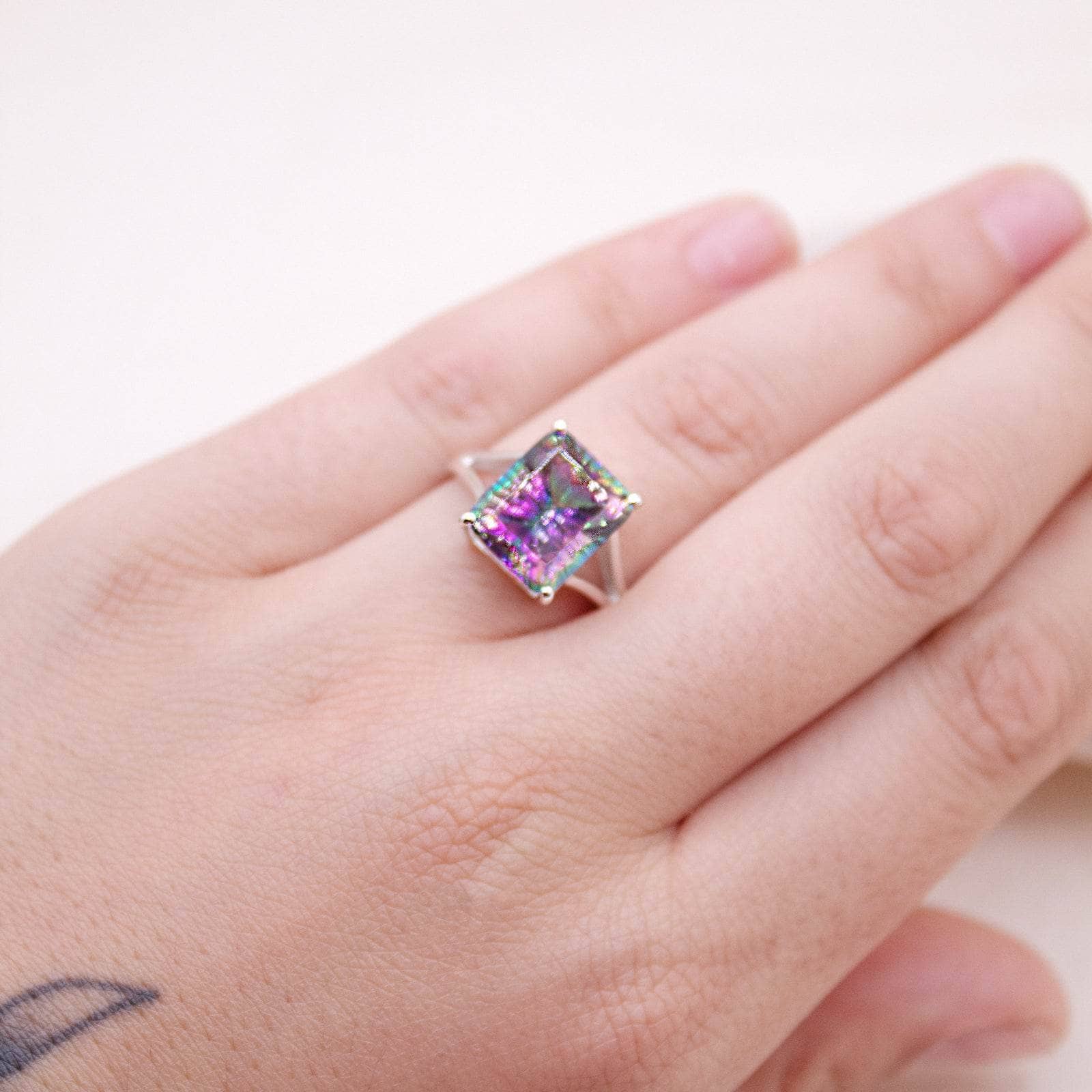 TR-MST-RDR-2118-8-RJ-3 Rare Mystic Topaz Emerald Cut Ring - Image 2