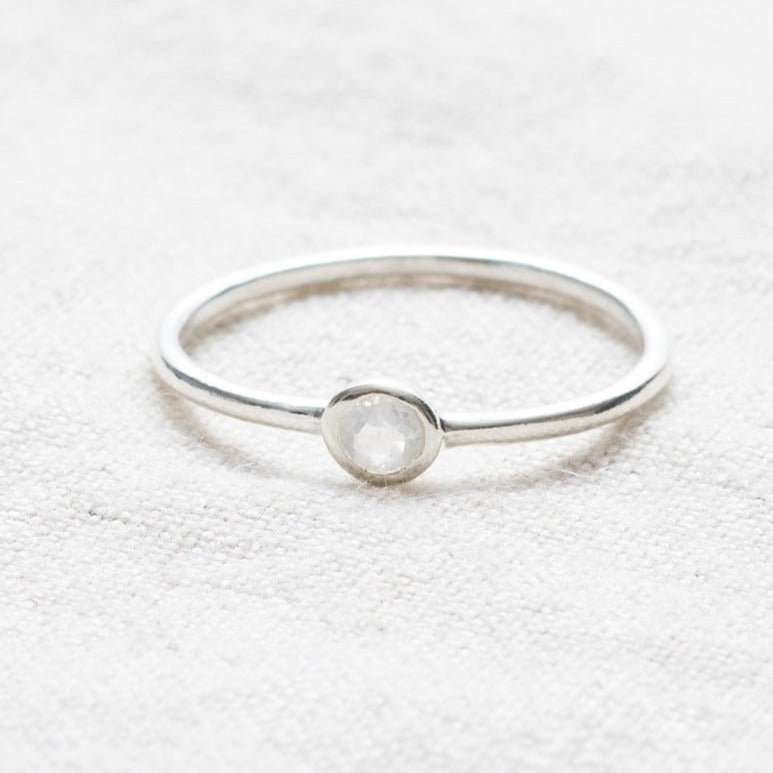 TR-NV-RM-SIL Rainbow Moonstone Silver, Gold or Rose Gold Ring - Image 12