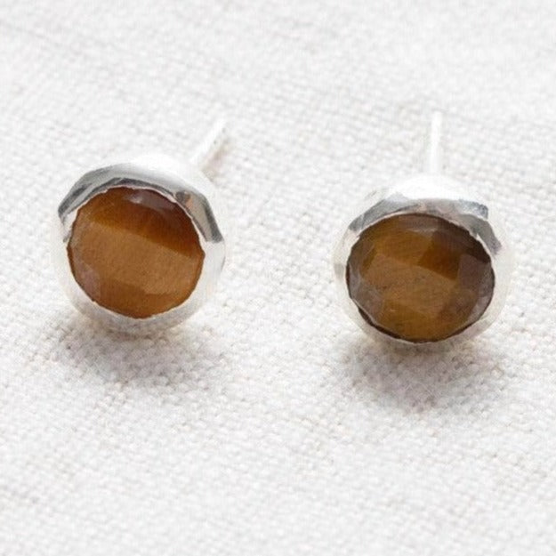 TR-NV07-TGE-1 Tiger Eye Silver or Gold Stud Earrings - Image 5