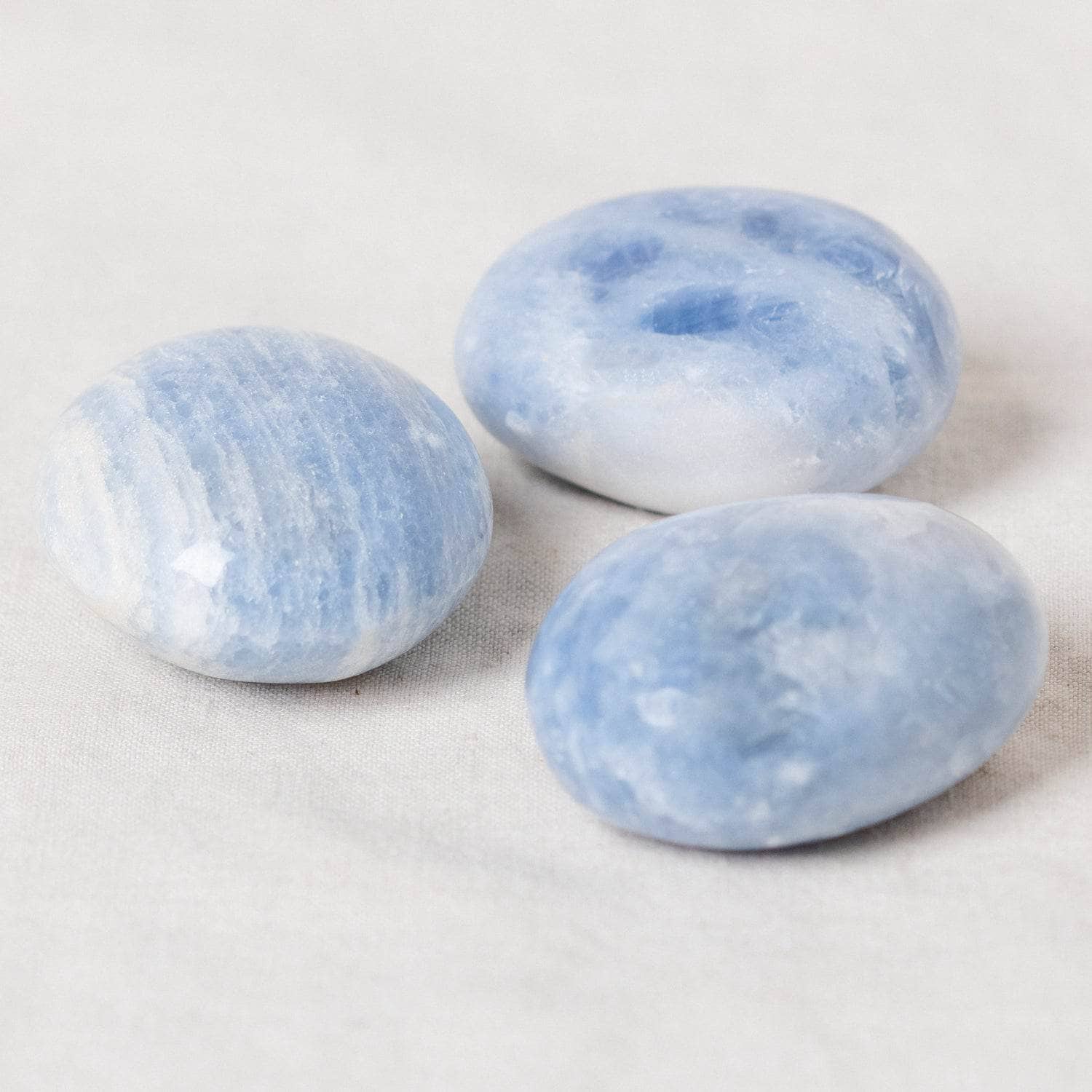 TR-PS-BCAL-MI-S-2 Blue Calcite Palm Stones - AAA Premium Quality - Image 3
