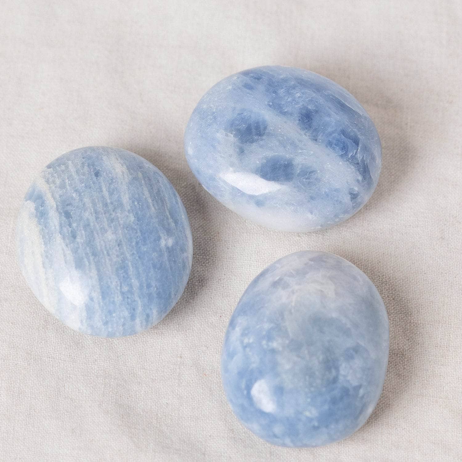 TR-PS-BCAL-MI-S Blue Calcite Palm Stones - AAA Premium Quality - Image 2