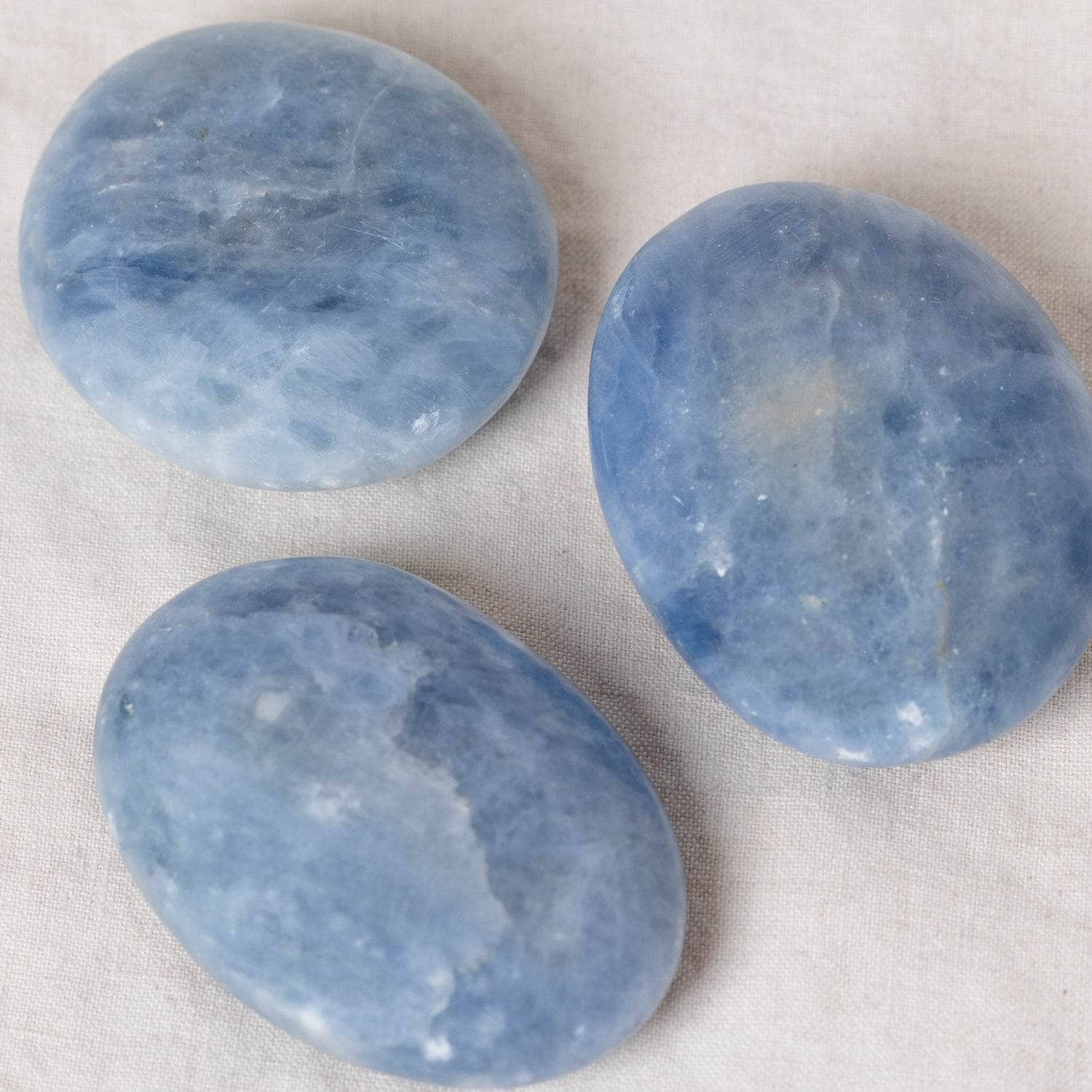 TR-PS-BCAL-MI-l-3 Blue Calcite Palm Stones - AAA Premium Quality - Image 10
