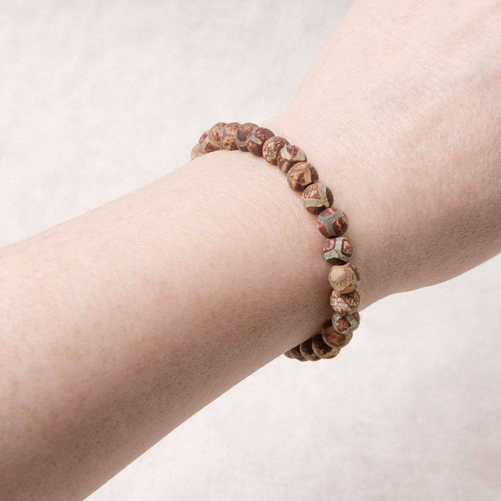 TR8 Tibetan Honeycomb Agate Energy Bracelet - 6mm - Image 2