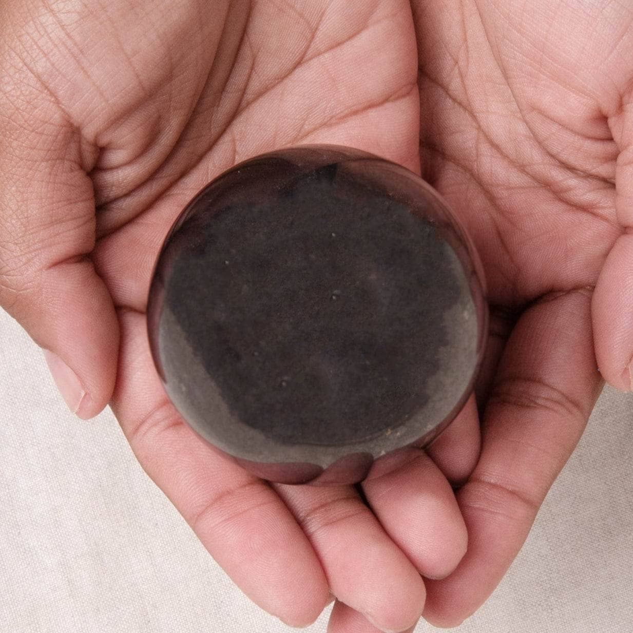 Tr-sphere-SHu-6cm-Jas-4 Shungite Sphere w/Tripod - AAA Premium Quality - Image 5