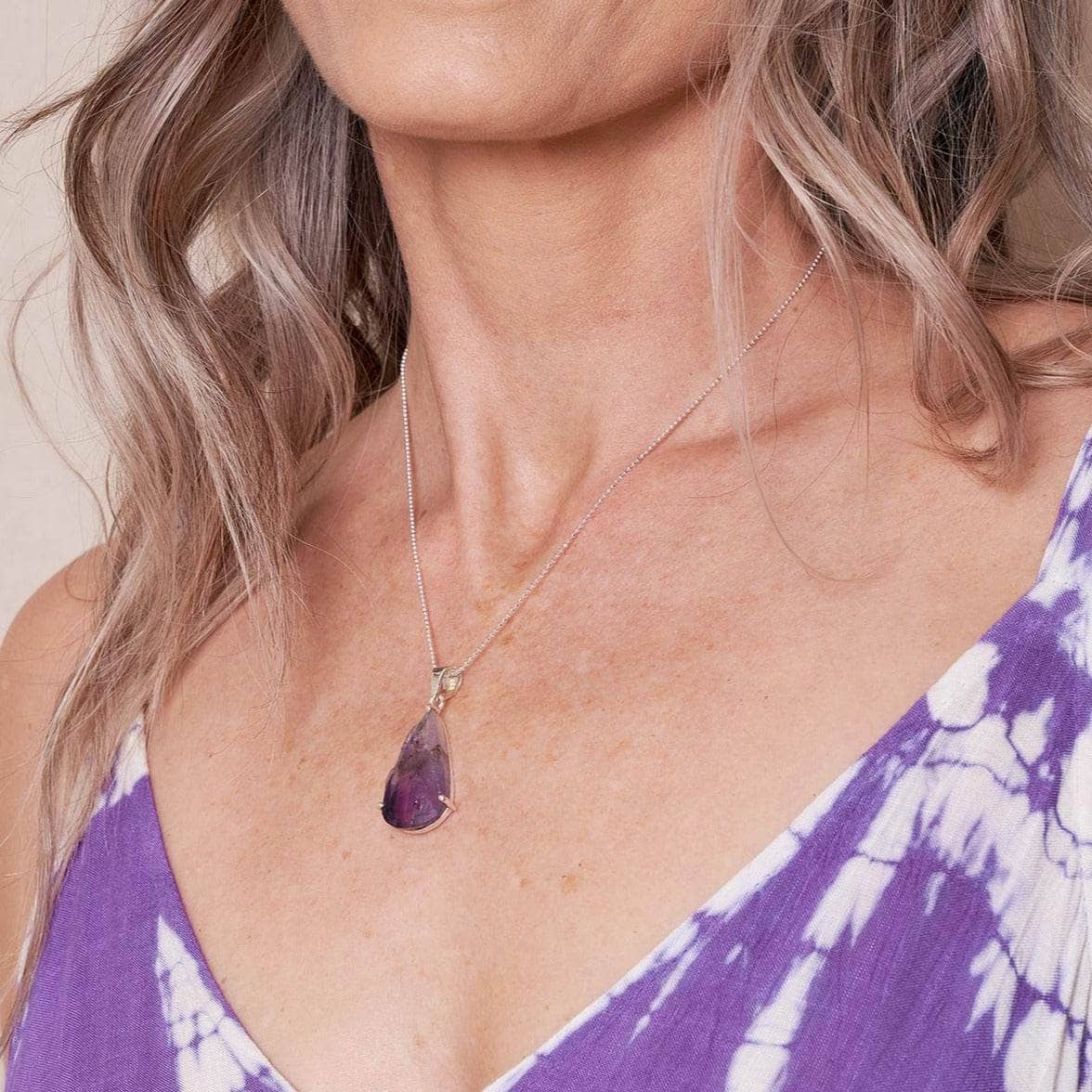 VT198-M_3 Raw Amethyst Teardrop Gemstone Pendant - Image 4