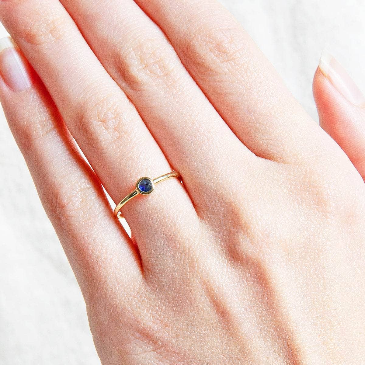 blue_sapphire_2 Blue Sapphire Silver or Gold Ring - Image 6
