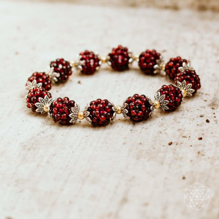 Natural Garnet Healing Bracelet - Image 1