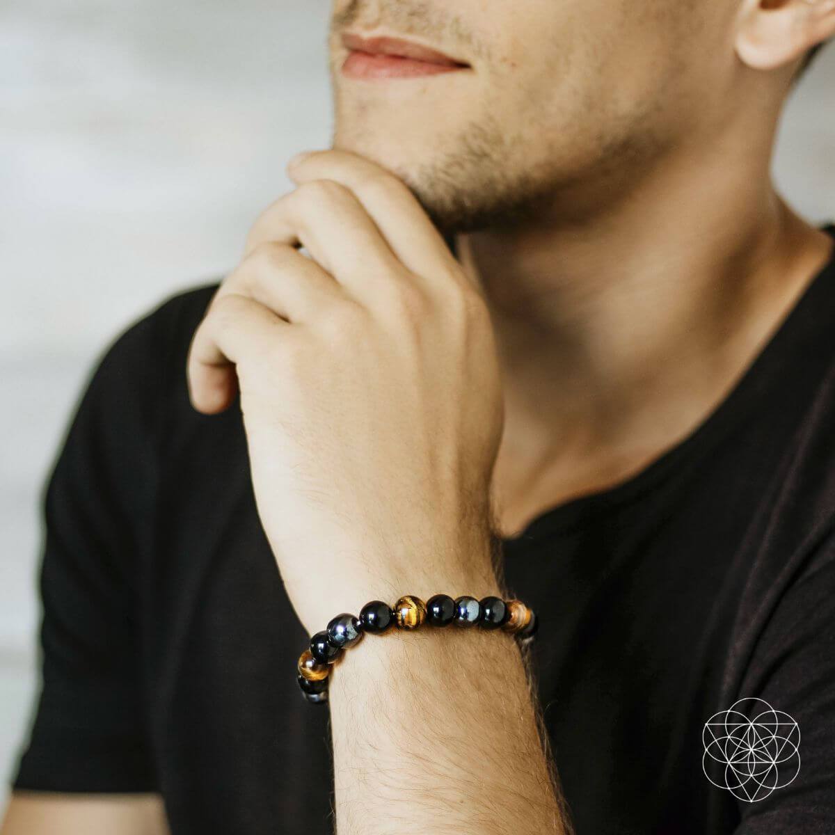 the-triple-protection-bracelet-3156221 The Triple Protection Bracelet - Image 3