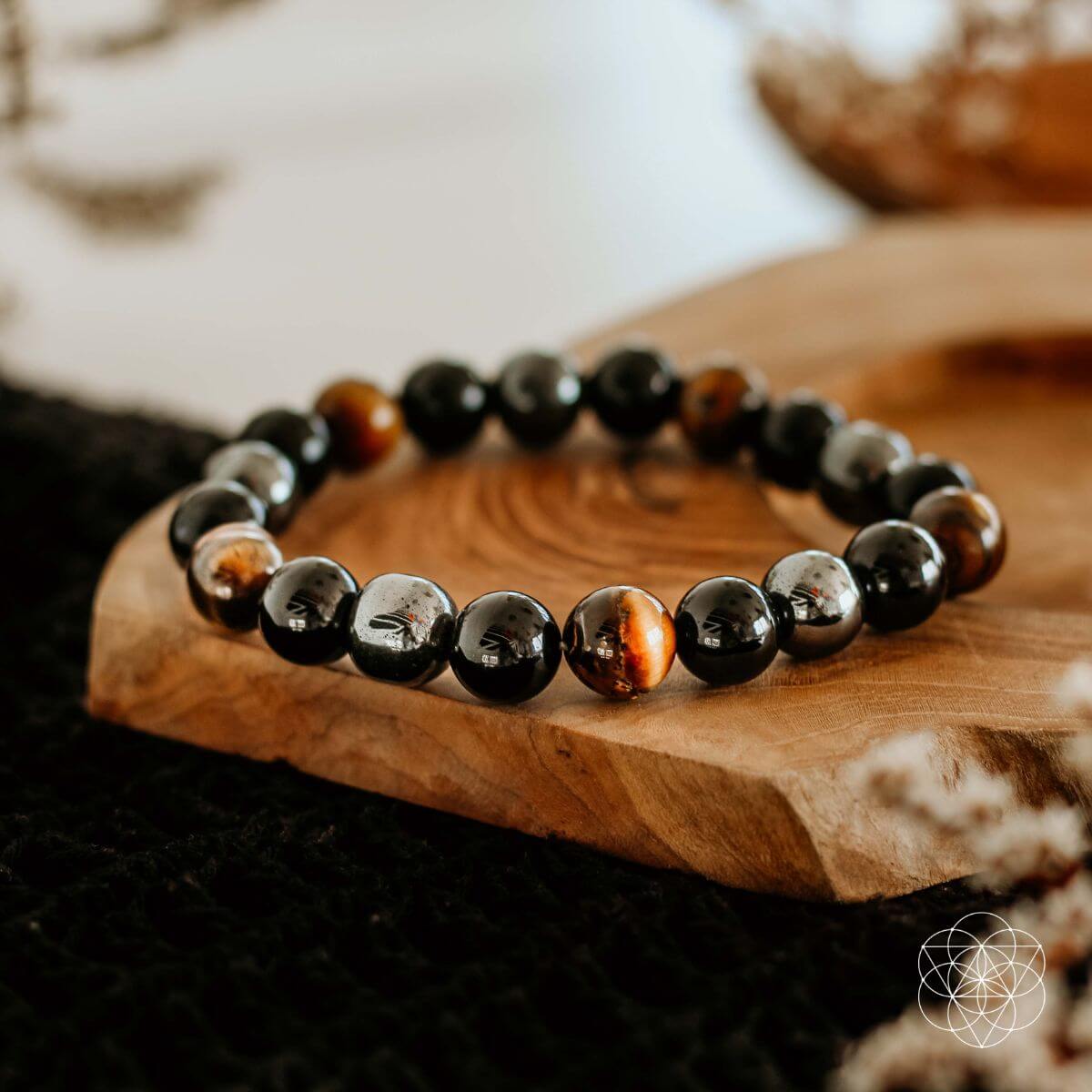 the-triple-protection-bracelet-7785560 The Triple Protection Bracelet - Image 1