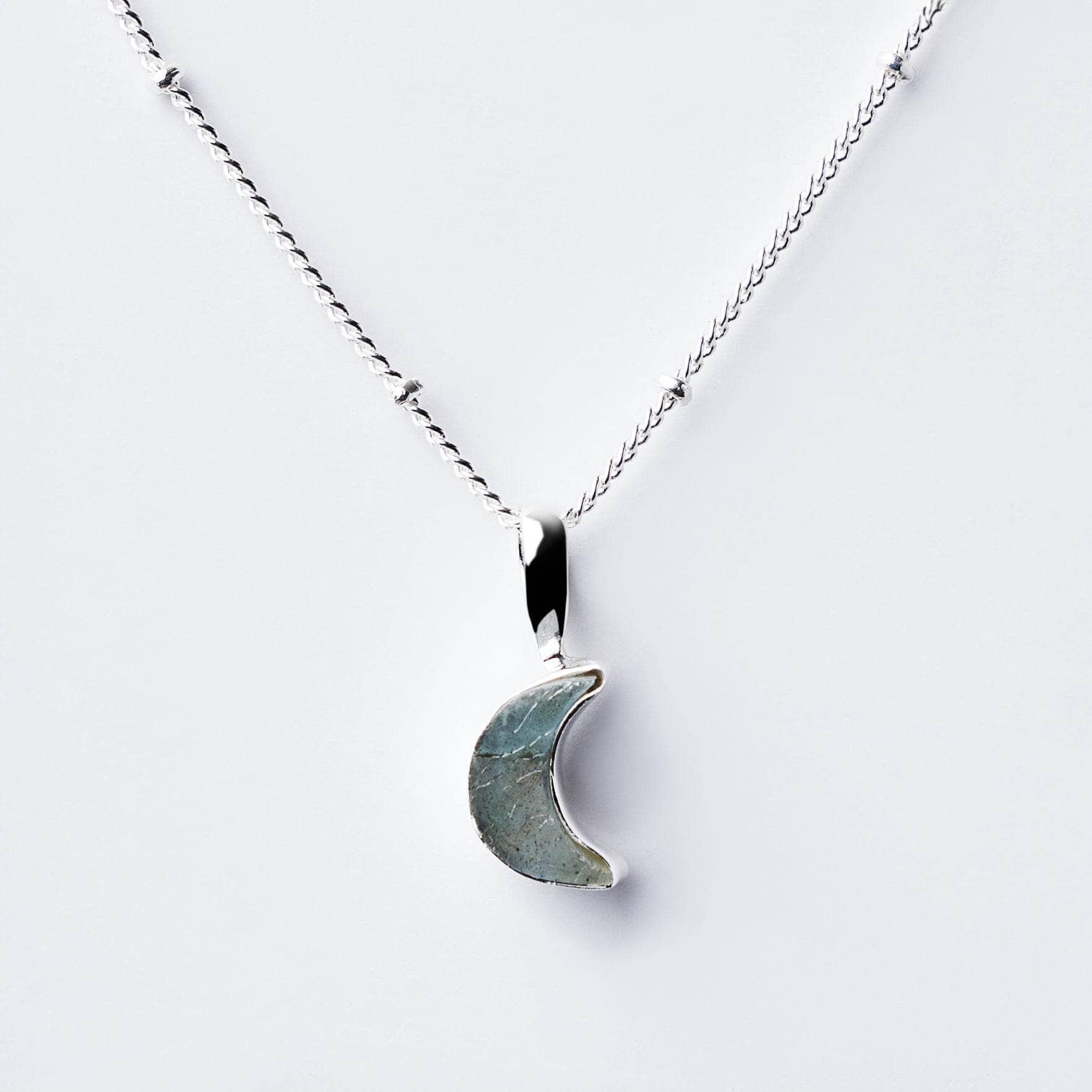 tinyrituals2177 Crescent Moon Raw Gemstone Necklace - Image 16