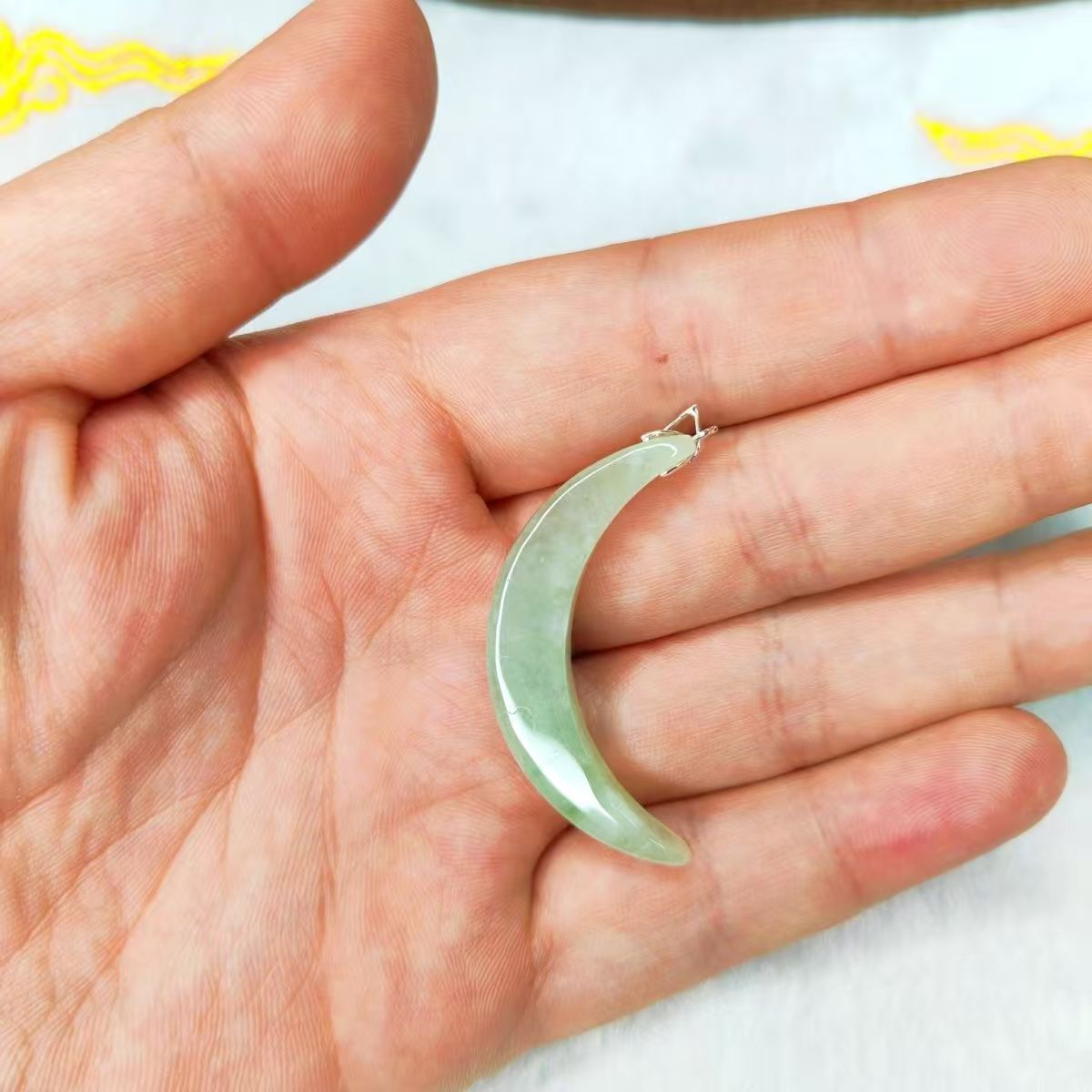 fcsc-006 Crescent Jade Pendant - Image 4