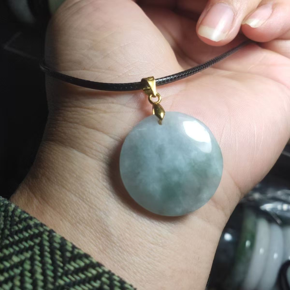 fcsc-012 Jadeite Wu Shi Pai Pendant - Image 2