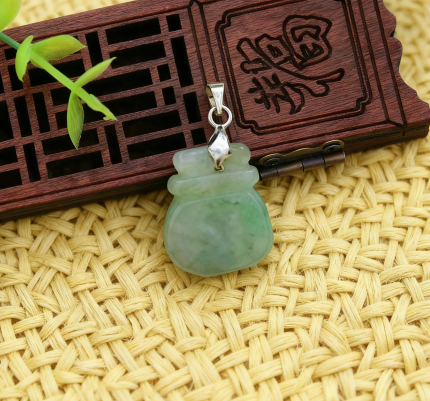 Jade Purse Pendant