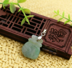 Jade Purse Pendant - Image 3